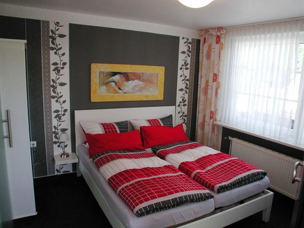 Haus Uebernachtenswert Cochem Mosel מראה חיצוני תמונה